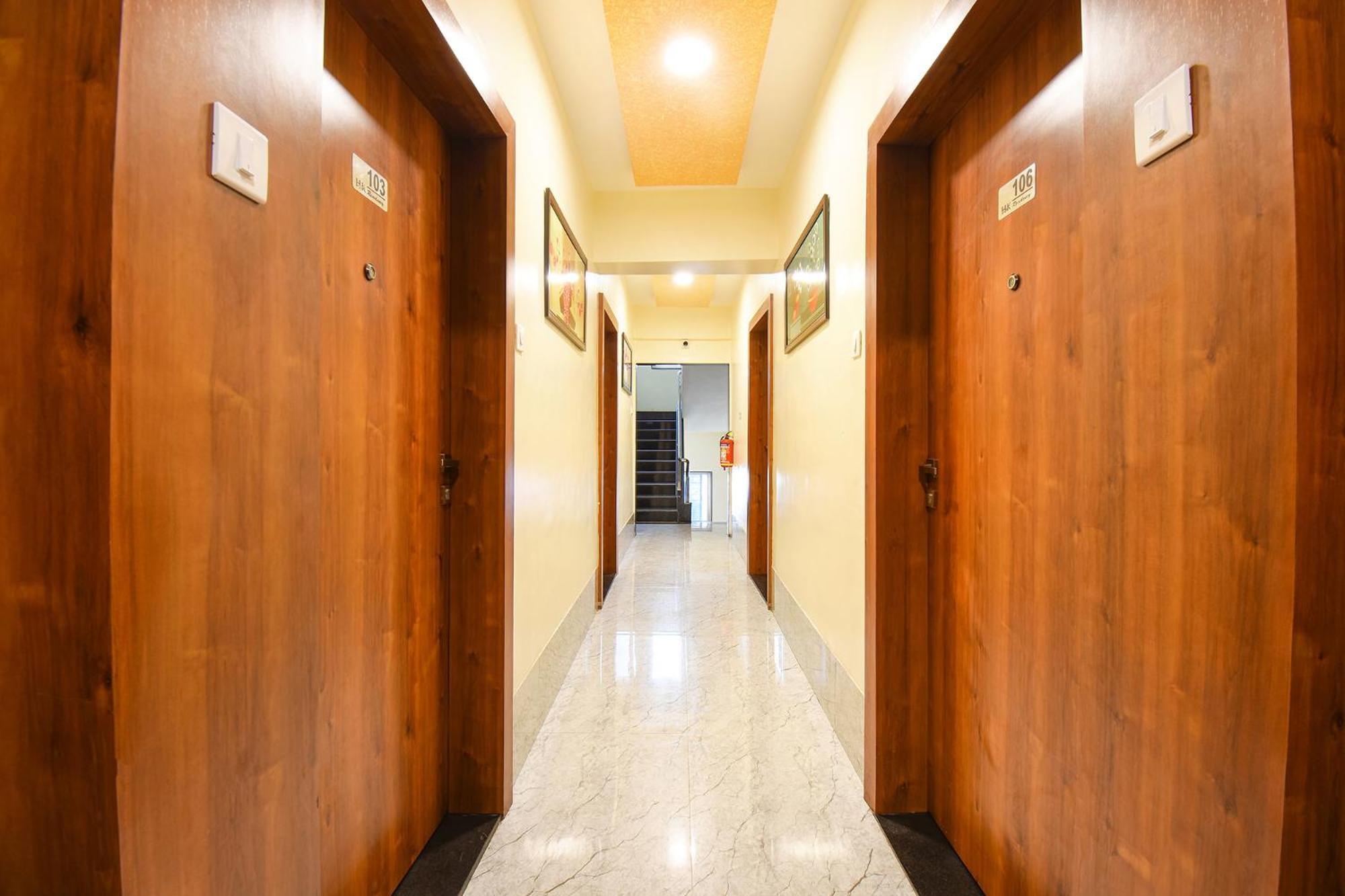 Fabhotel Prime Kharadi Residency - Nr Lohgaon Púna Exteriér fotografie